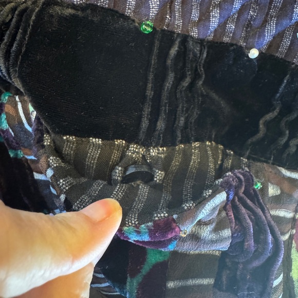 NADYA Art to Wear Reversible Velvet Silk Patchwork Vest - Picture 2 of 14